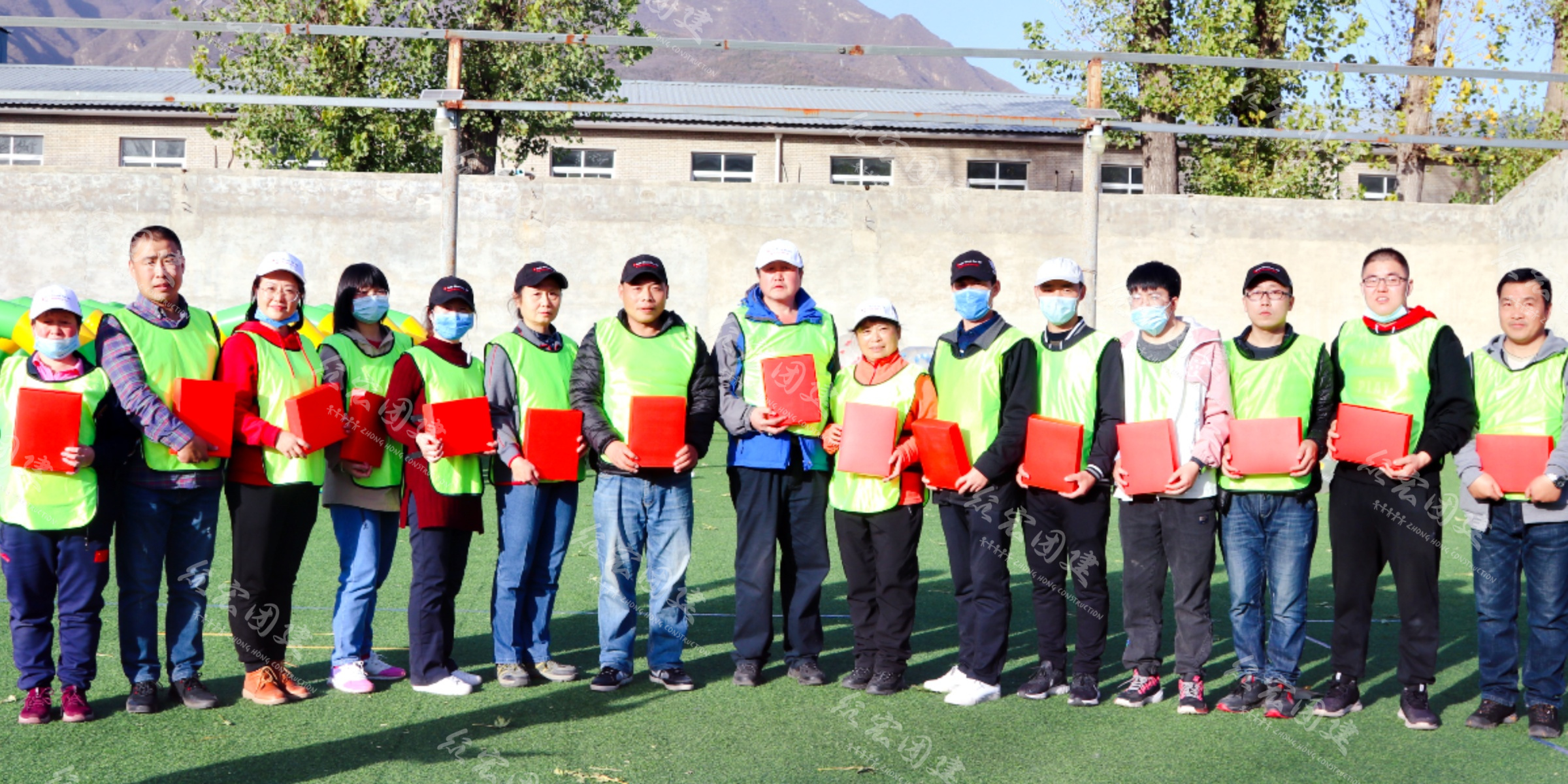 06趣味运动会众宏团建.jpg